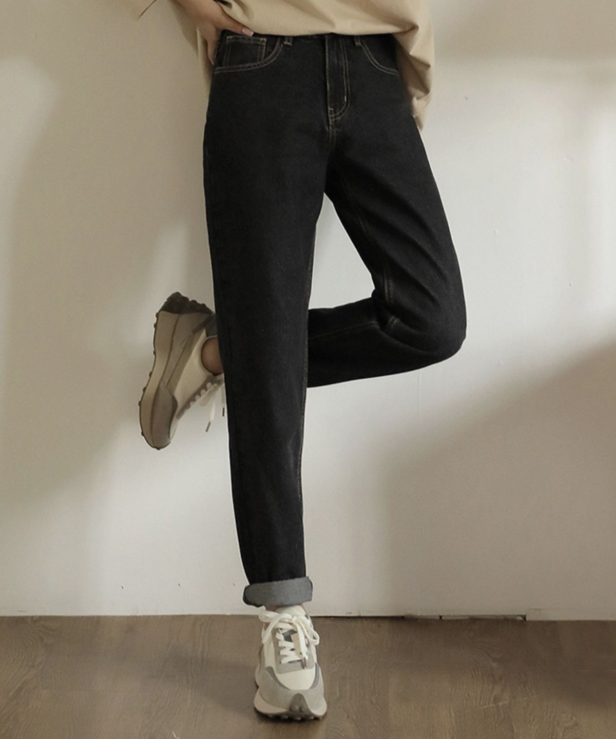 빼빼(BBAEBBAE) 데일리 스탠다드 일자 데님팬츠