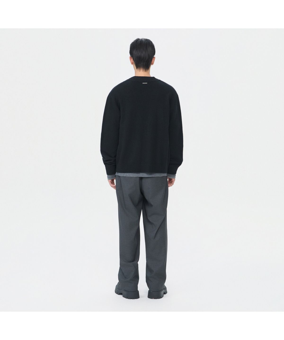 커스텀멜로우(CUSTOMELLOW) Black Raccoon Blended Cardigan CWWAW25701BKX