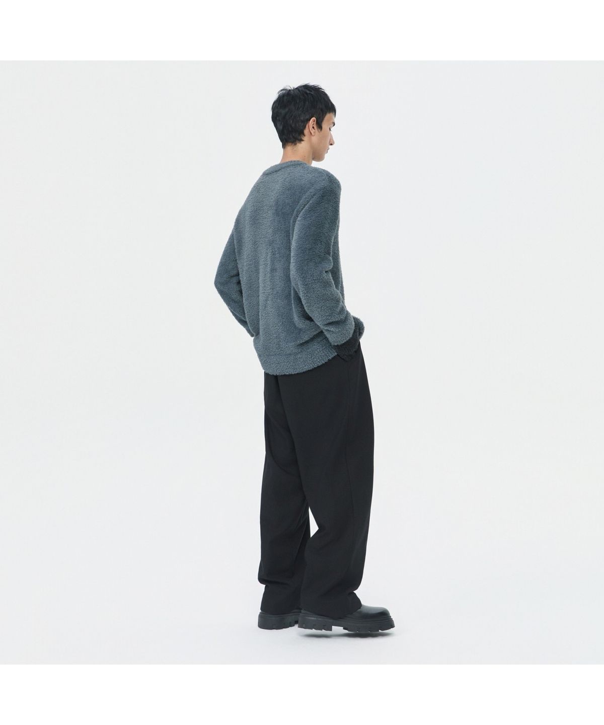 커스텀멜로우(CUSTOMELLOW) Grey Hairy Round Neck Sweater CWWAW25802GYX