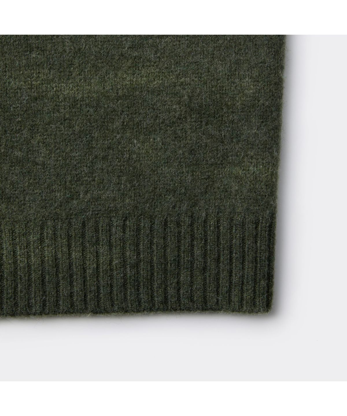 커스텀멜로우(CUSTOMELLOW) Green Stain Printed Round Neck Sweater CWWAW25803GRX
