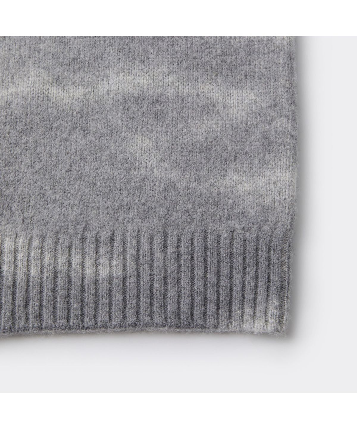 커스텀멜로우(CUSTOMELLOW) Grey Stain Printed Round Neck Sweater CWWAW25803GYX
