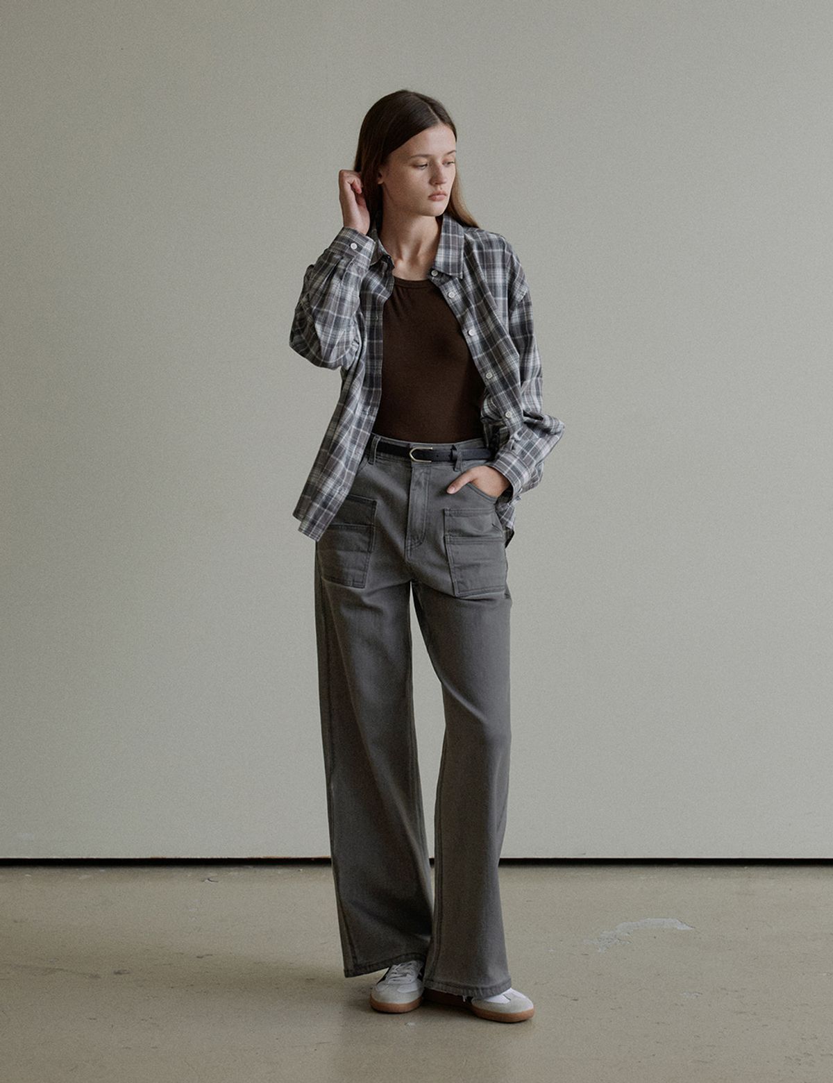 더엘로(THEELO) Dirty Washed Jeans (Gray)