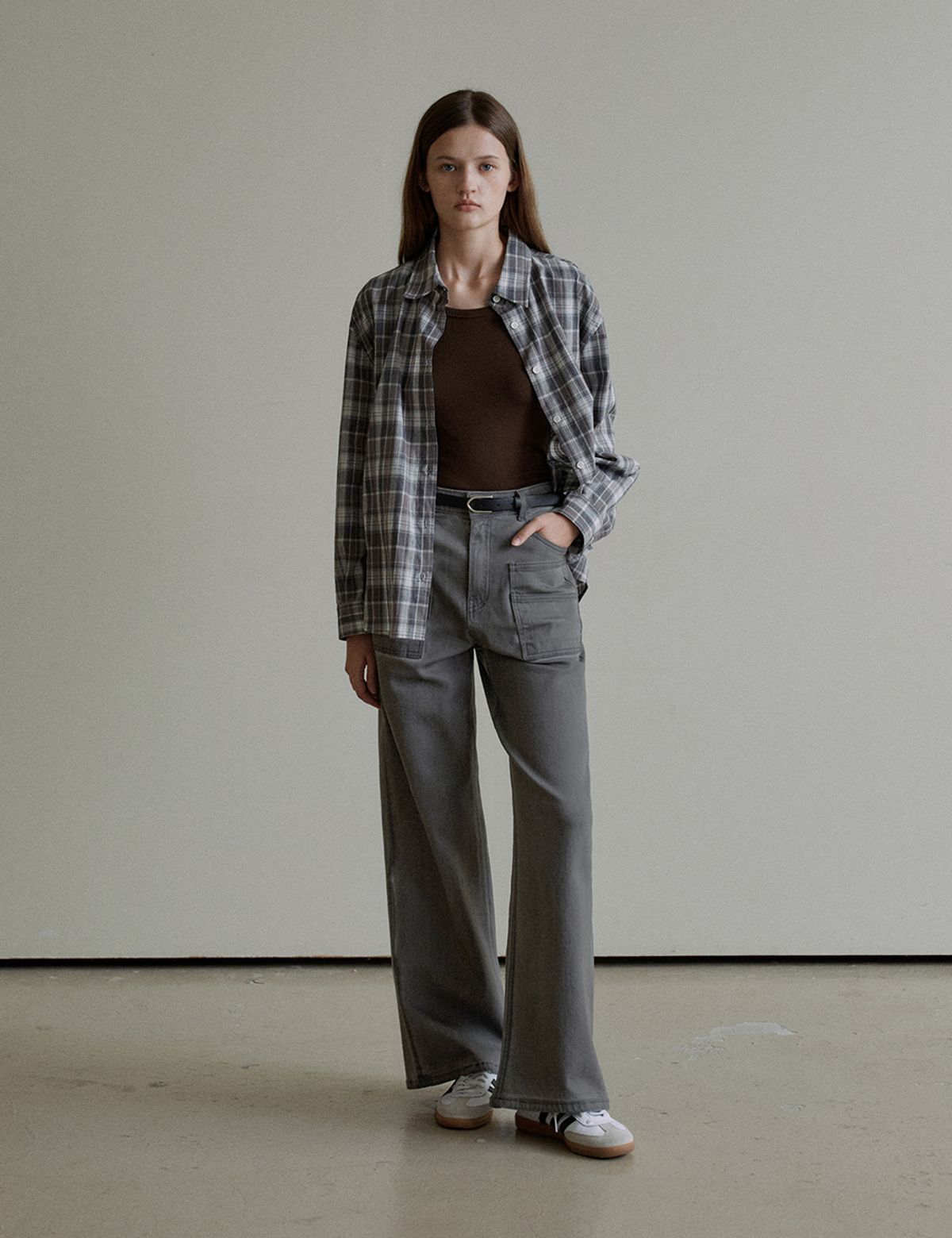 더엘로(THEELO) Dirty Washed Jeans (Gray)