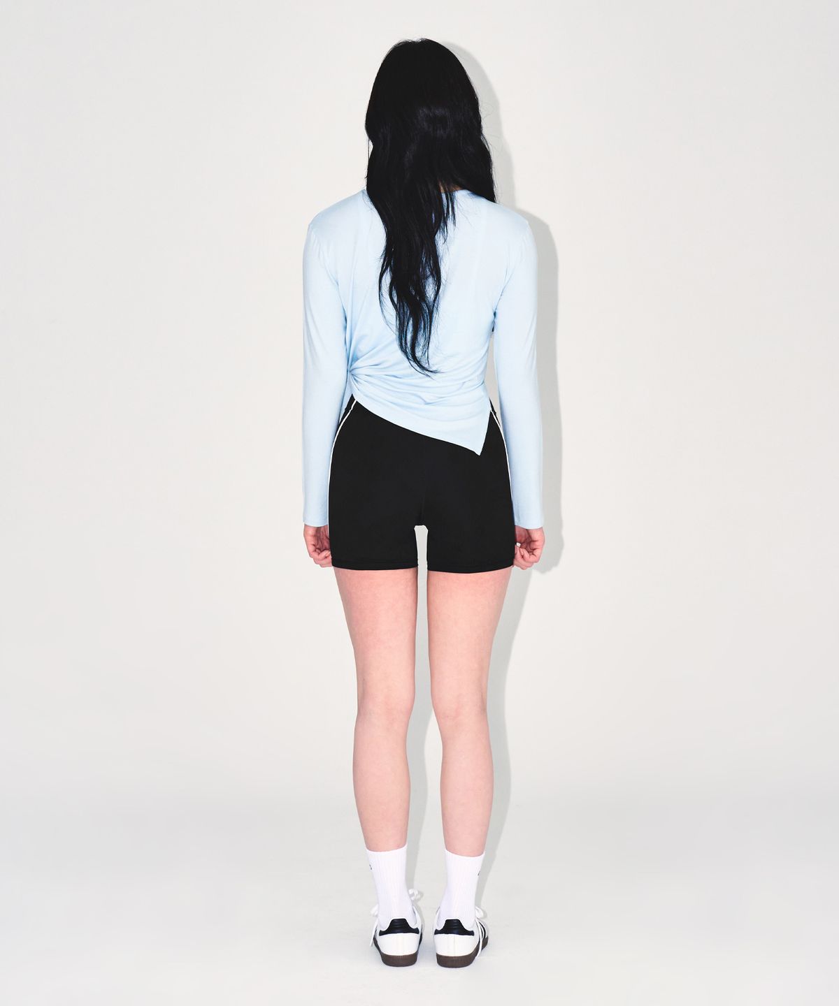 본투윈(BORN TO WIN) W MODAL TIE LONG SLEEVE [SKY BLUE]