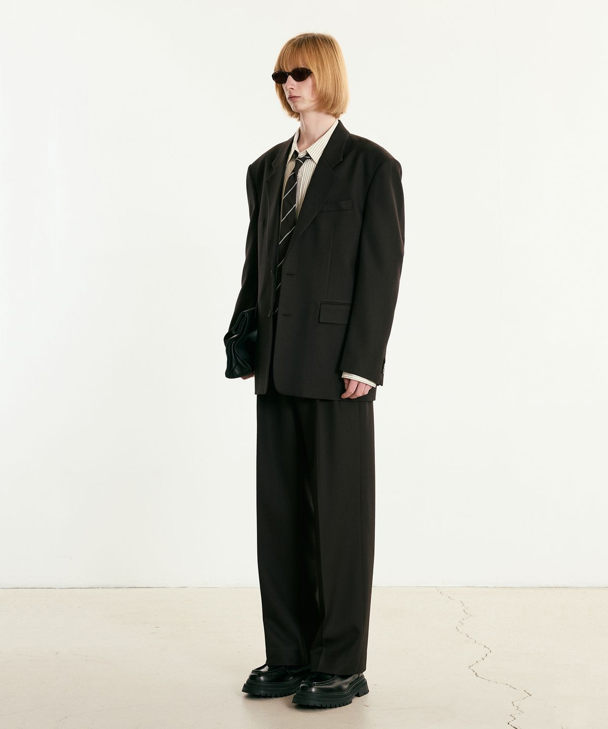 티엔지티(TNGT) Virgin Wool Herringbone Single Jacket (Vintage Brown) TNJA5F103W2