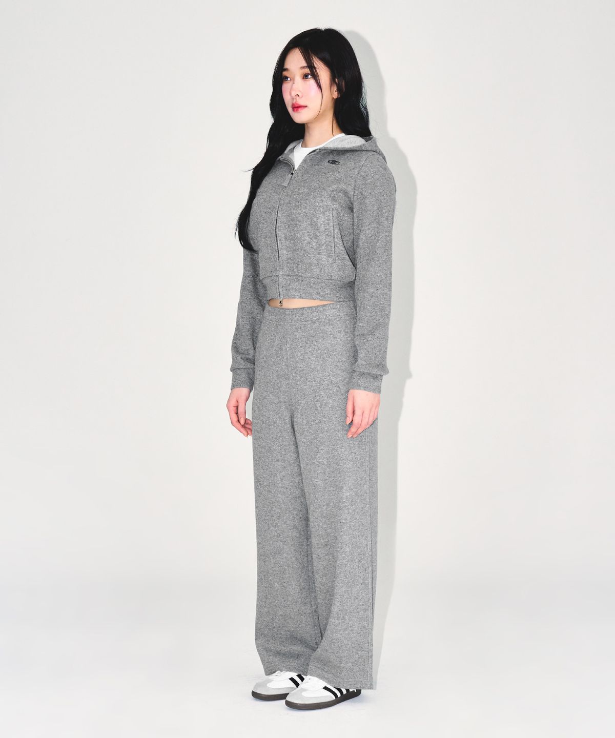 본투윈(BORN TO WIN) W KNIT LIKE SEMI WIDE PANTS [MELANGE GREY]