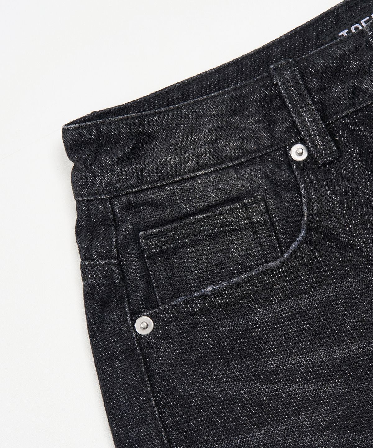 토피 우먼(TOFFEE WOMEN) W 레트로 로우라이즈 부츠컷 데님  (BLACK)