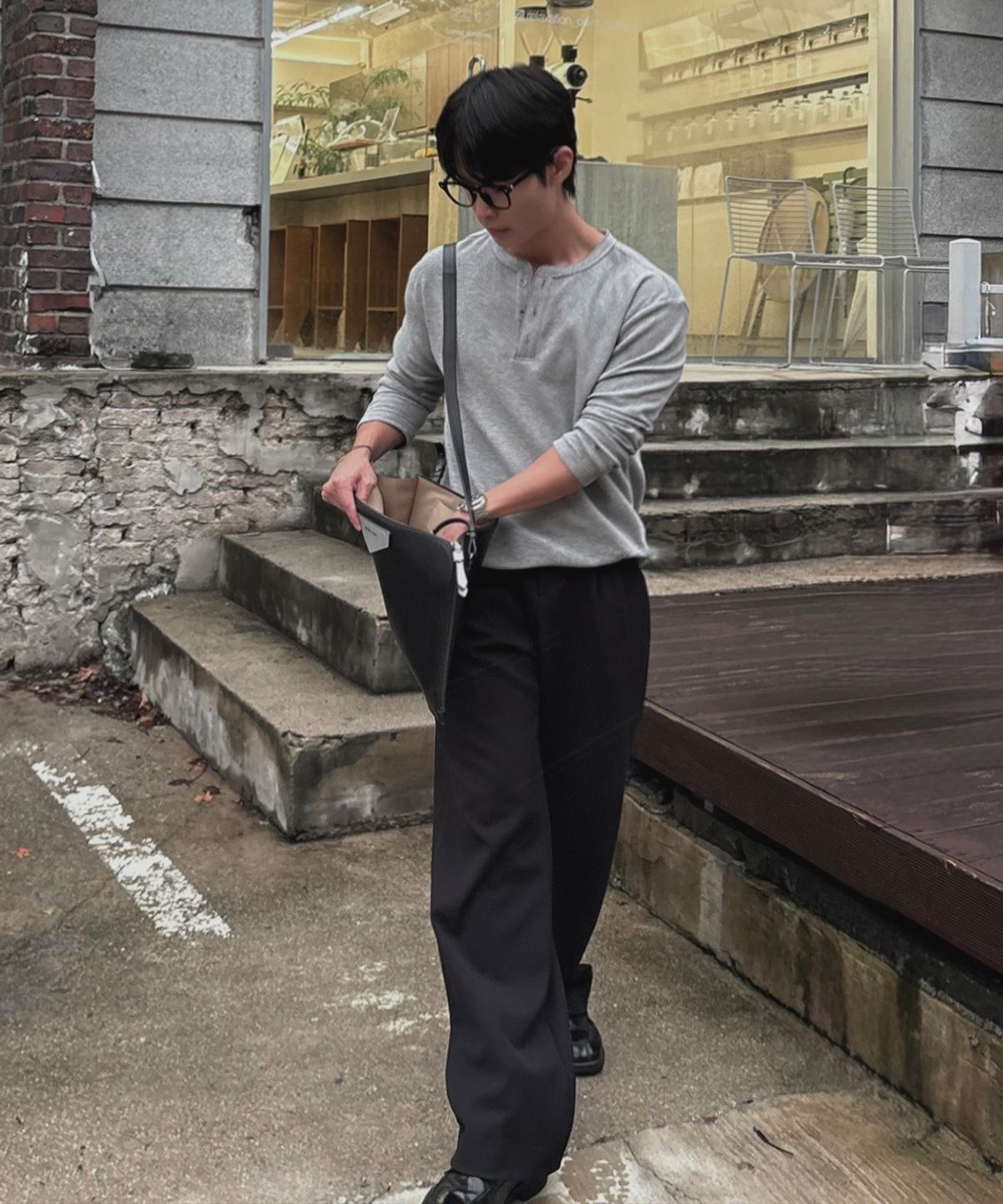 마인드브릿지(MINDBRIDGE) 와플 헨리넥 데일리 티셔츠 - 3color