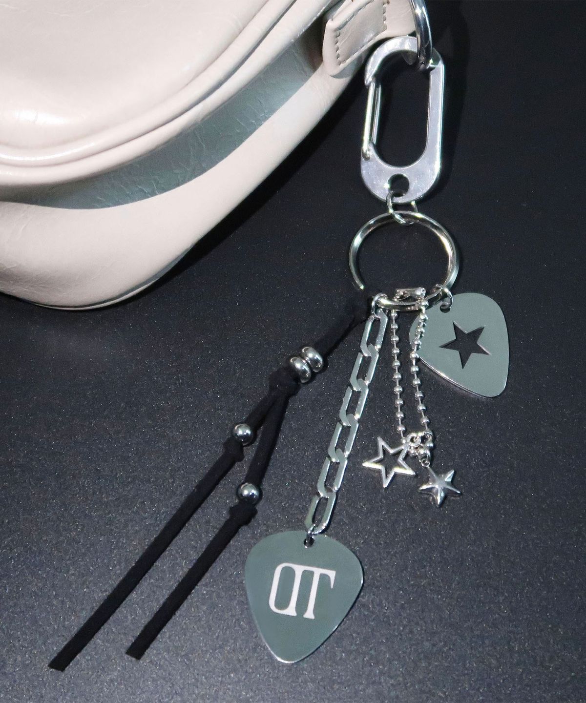 오아트(OART) Star Pick Carabiner Keyring