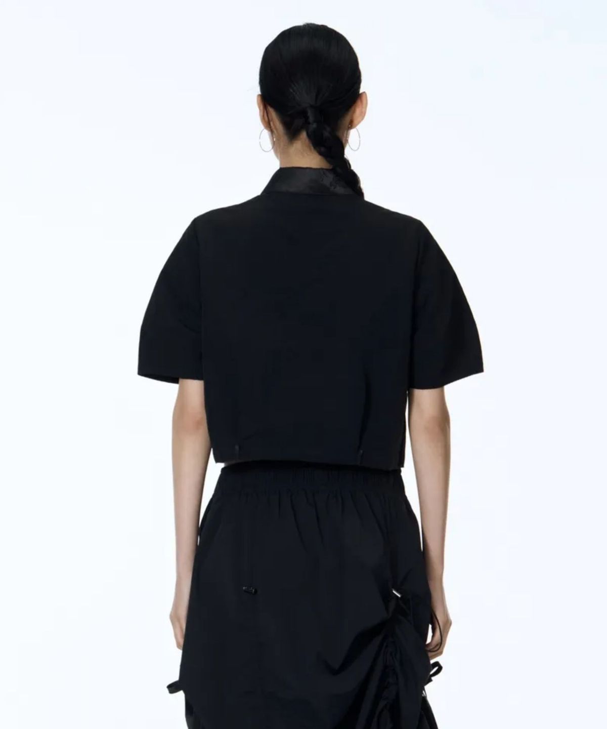 칠 하나 투 구육(71TO96) Hanbok Fabric Collar Crop Shirt (Black)