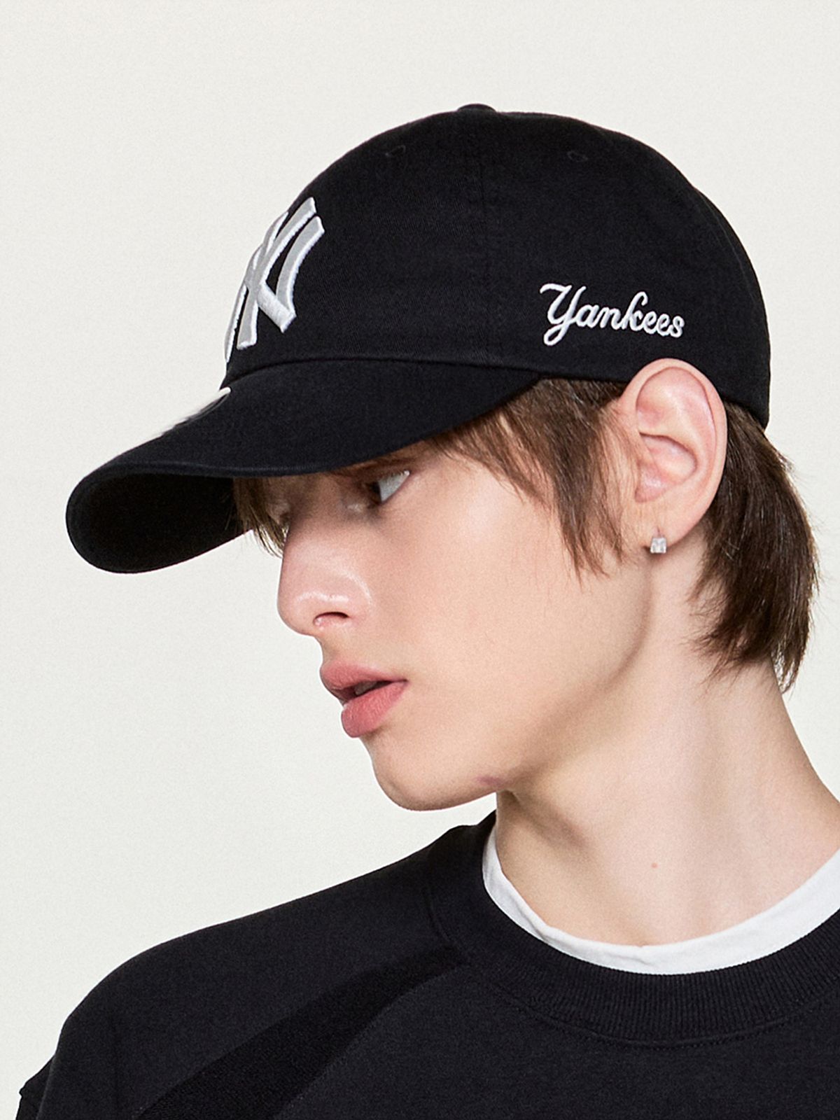엠엘비(MLB) 시그니처 언스트럭쳐 볼캡 NY (Black)