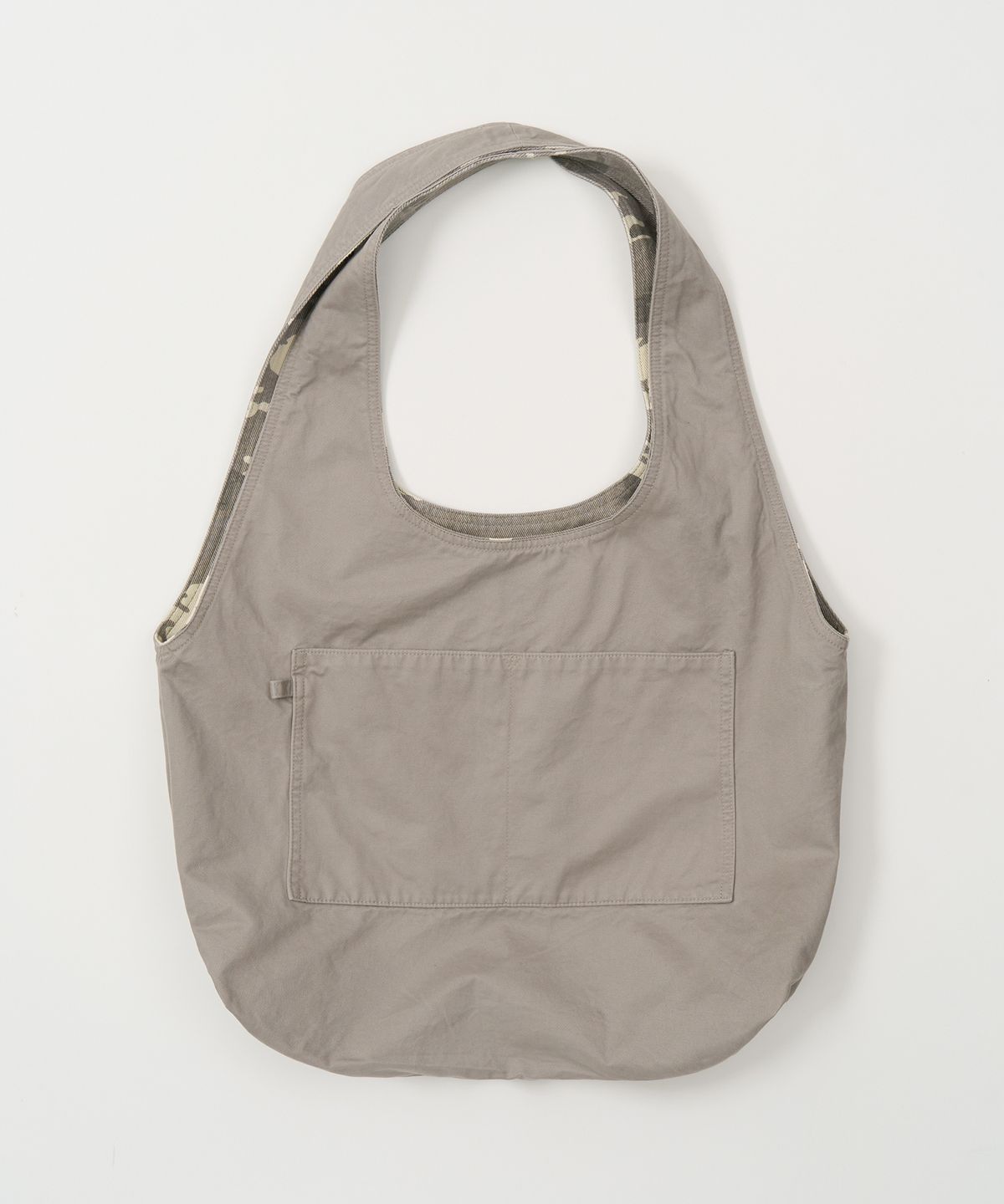 토피 우먼(TOFFEE WOMEN) 카모 리버시블 호보 백 (WARM GREY)