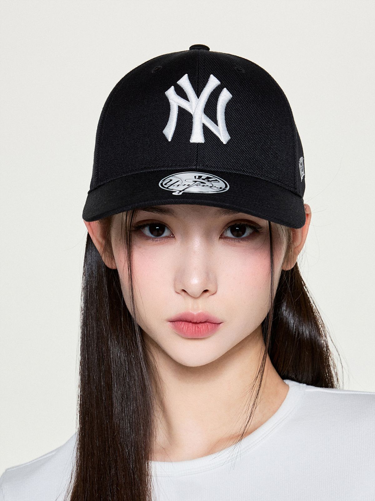 엠엘비(MLB) 시그니처 스트럭쳐 볼캡 NY (Black)
