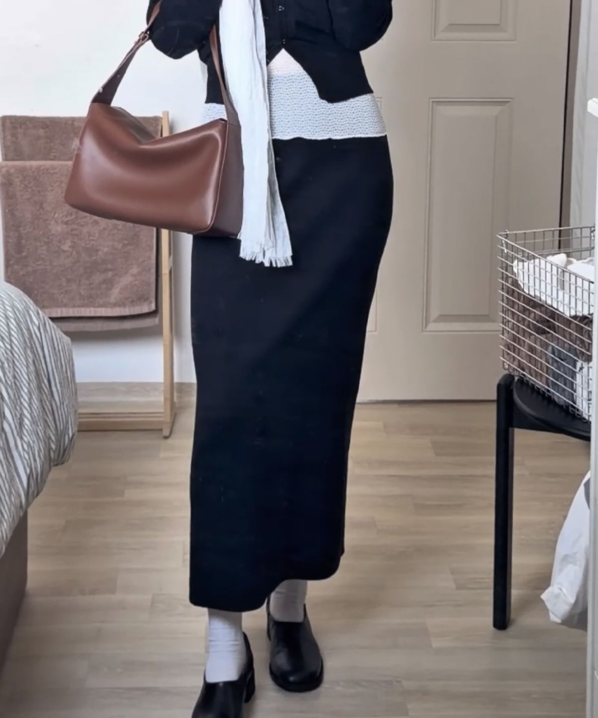 줄리아페페(JULIAPEPE) Maxi Knit Skirt (2color)