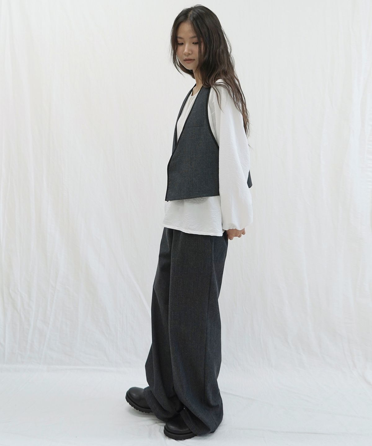 줄리아페페(JULIAPEPE) Jenny Stripe Banding Pants (Charcoal)
