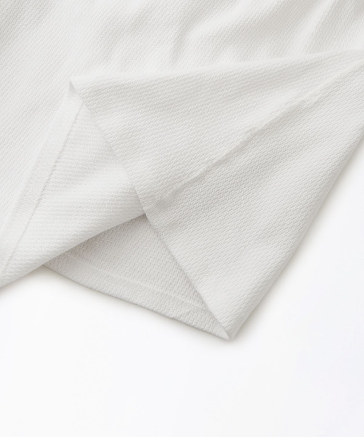 아웃스탠딩(OUTSTANDING) THERMAL LONG SLEEVE TEE_OFF WHITE