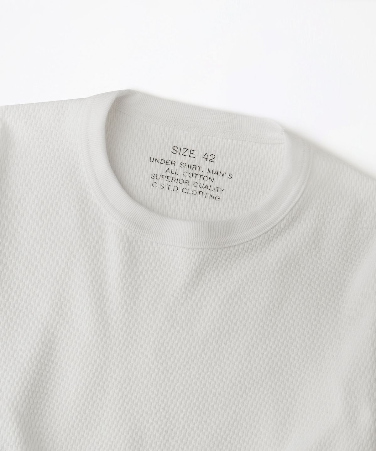 아웃스탠딩(OUTSTANDING) THERMAL LONG SLEEVE TEE_OFF WHITE