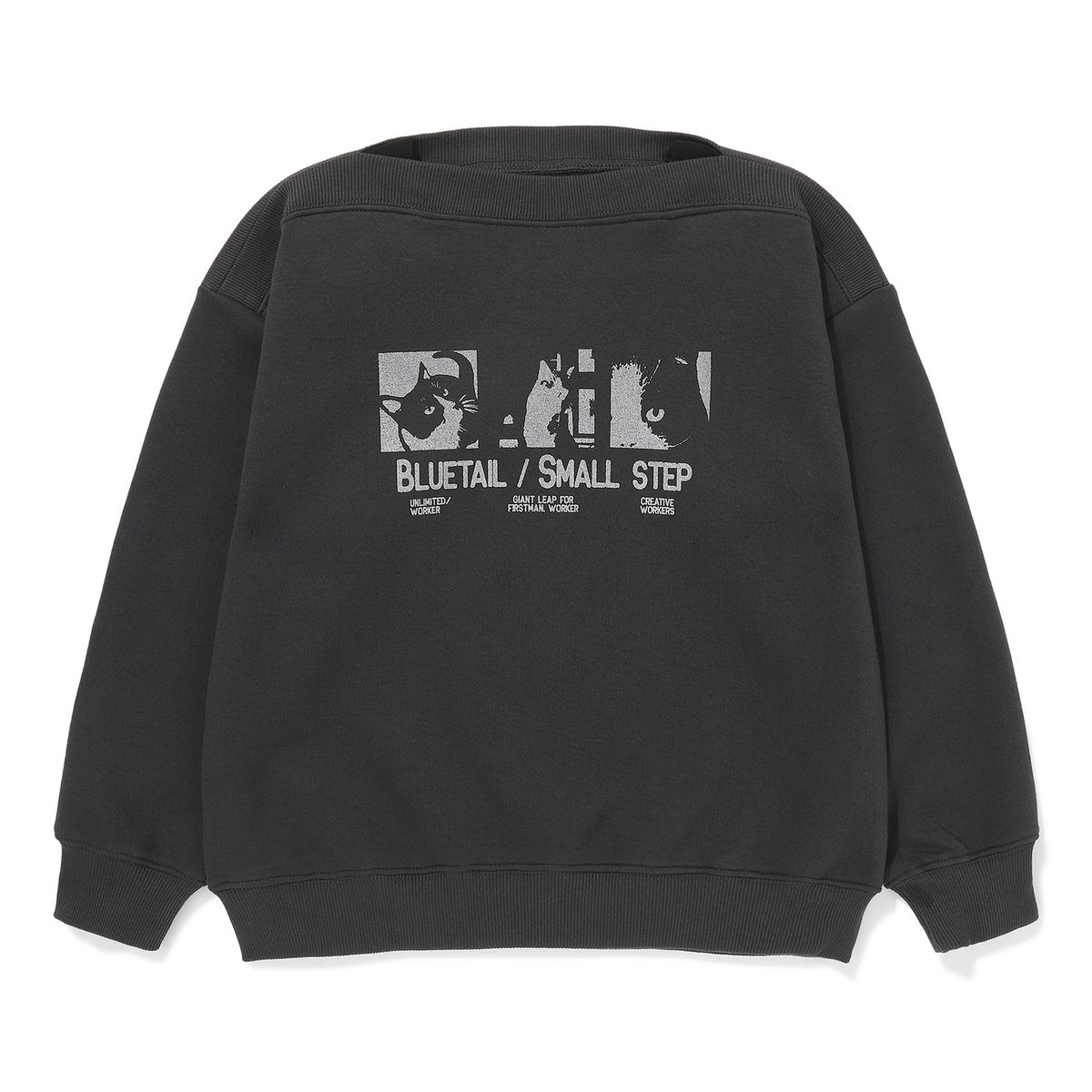 블루테일(BLUETAIL) AZG4TS03CG 차콜그레이 와이드넥 맨투맨