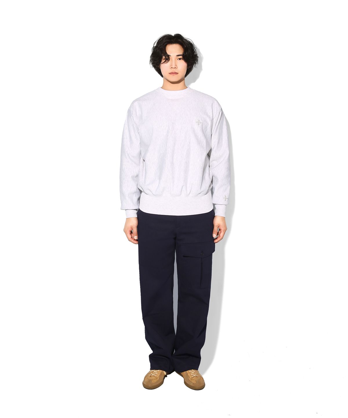 로익(LOIC) 여운 스웨트셔츠_LIGHT GRAY