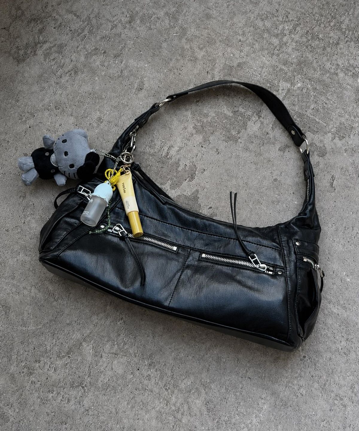 페넥(FENNEC) READY HOBO BAG - BLACK