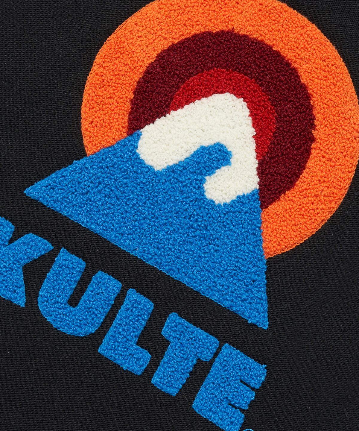 쿨트(KULTE) MOUNTAIN BOUCLE HOODY_BLACK
