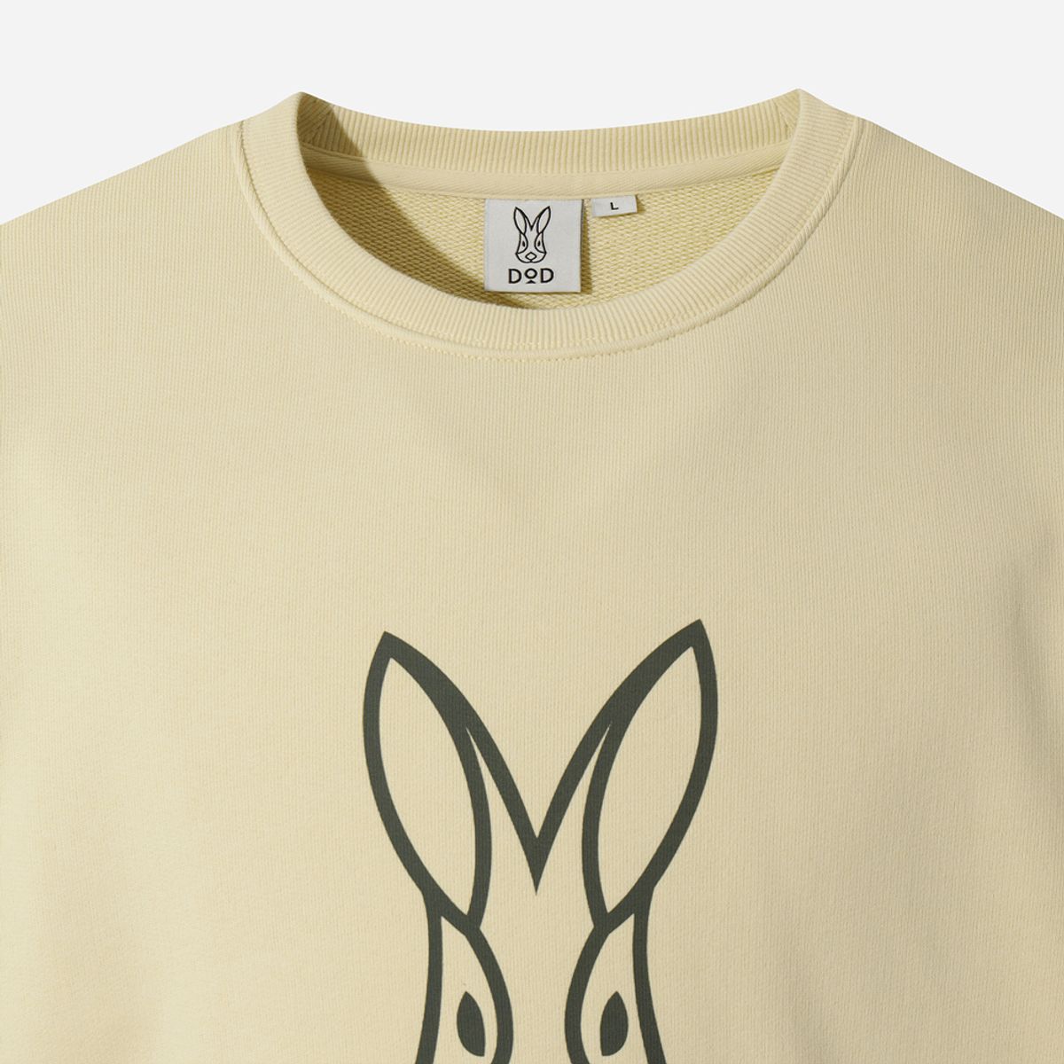 디오디(DOD) 에센셜 로고 맨투맨(BEIGE)