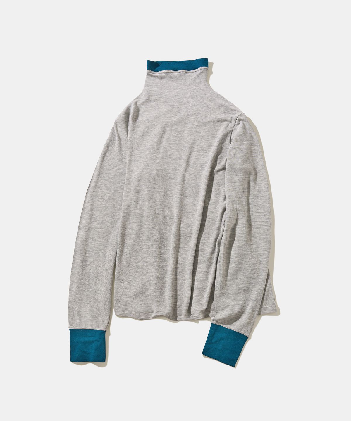 다이아몬드 레이라(DIAMOND LAYLA) Mellow Contrast Turtleneck T98 Stone Blue