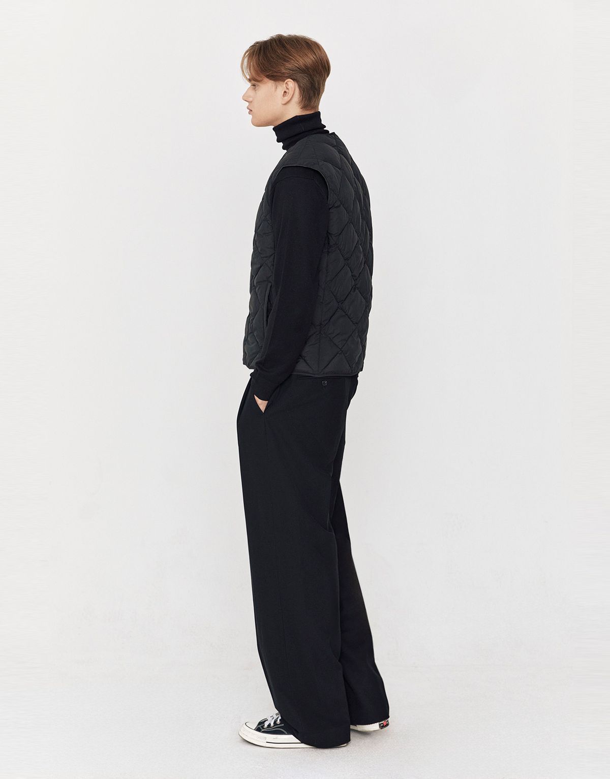 지오다노(GIORDANO) 와이드 핀턱 슬랙스 115913 [2color]