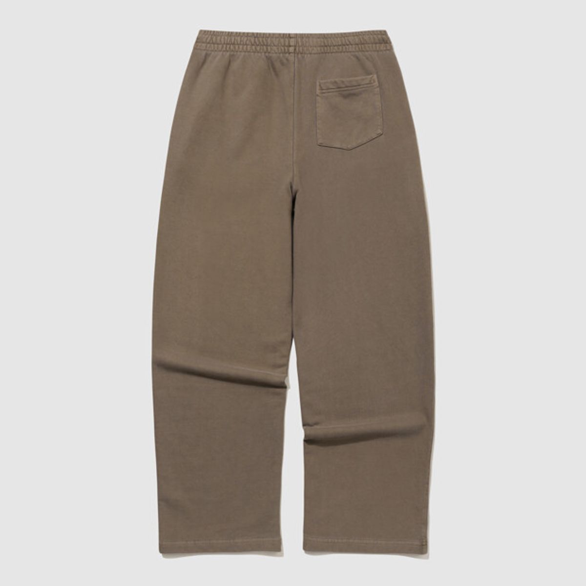 엄브로(UMBRO) HBL 가먼트 다잉 그래픽 와이드 스트레이트 스웨트 팬츠 브라운(UQ323CFP98)