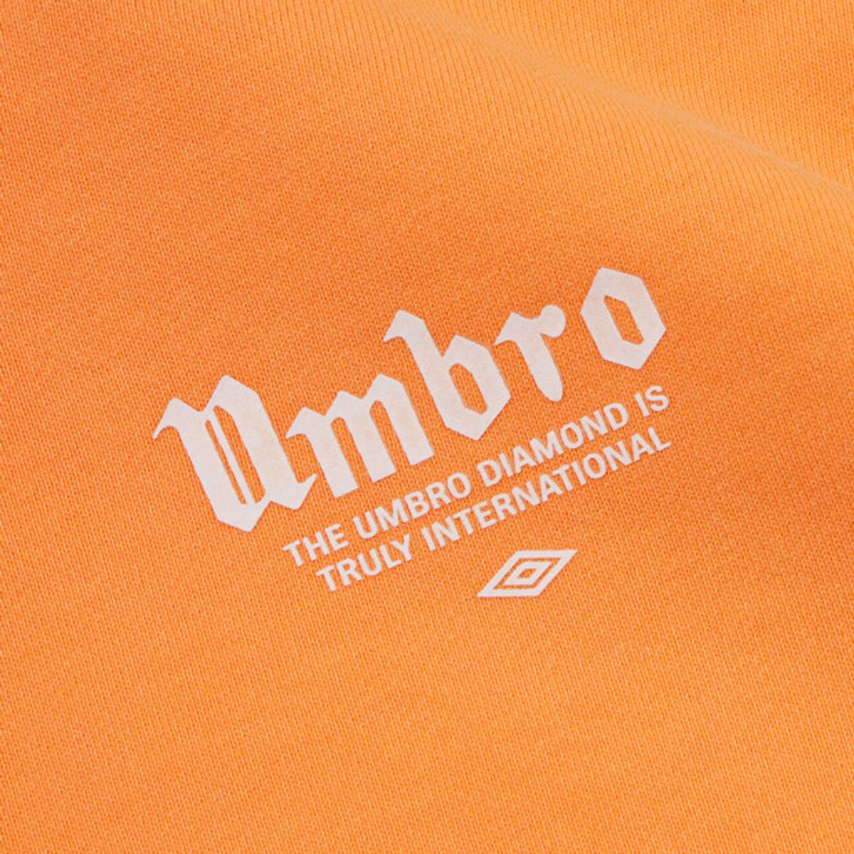 엄브로(UMBRO) HBL 가먼트 다잉 그래픽 후드 티셔츠 오렌지(UQ321CHD98)