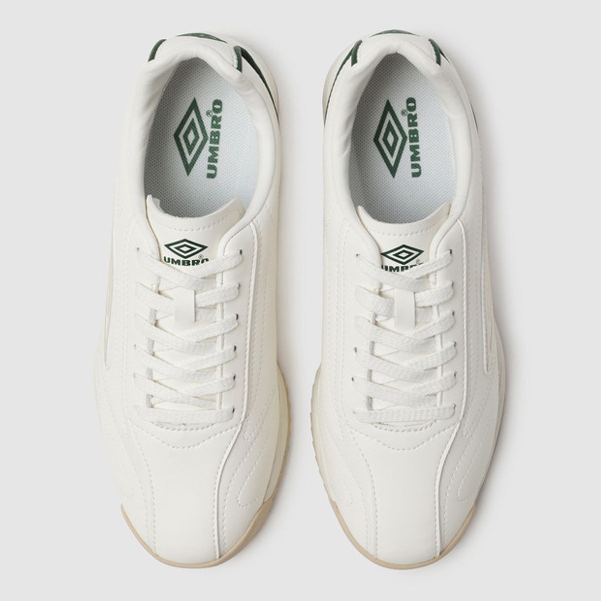엄브로(UMBRO) RADLEY JOGGER (라들리 조거) 아이보리(UQ323CCU90)