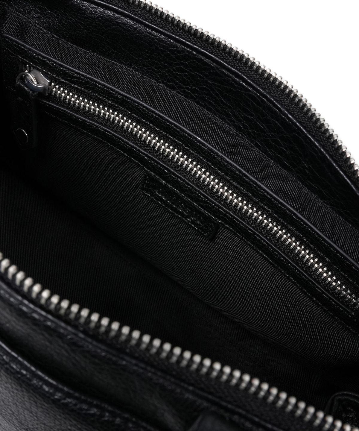 도프셉(DOFFSEPT) Nova Bag in Black