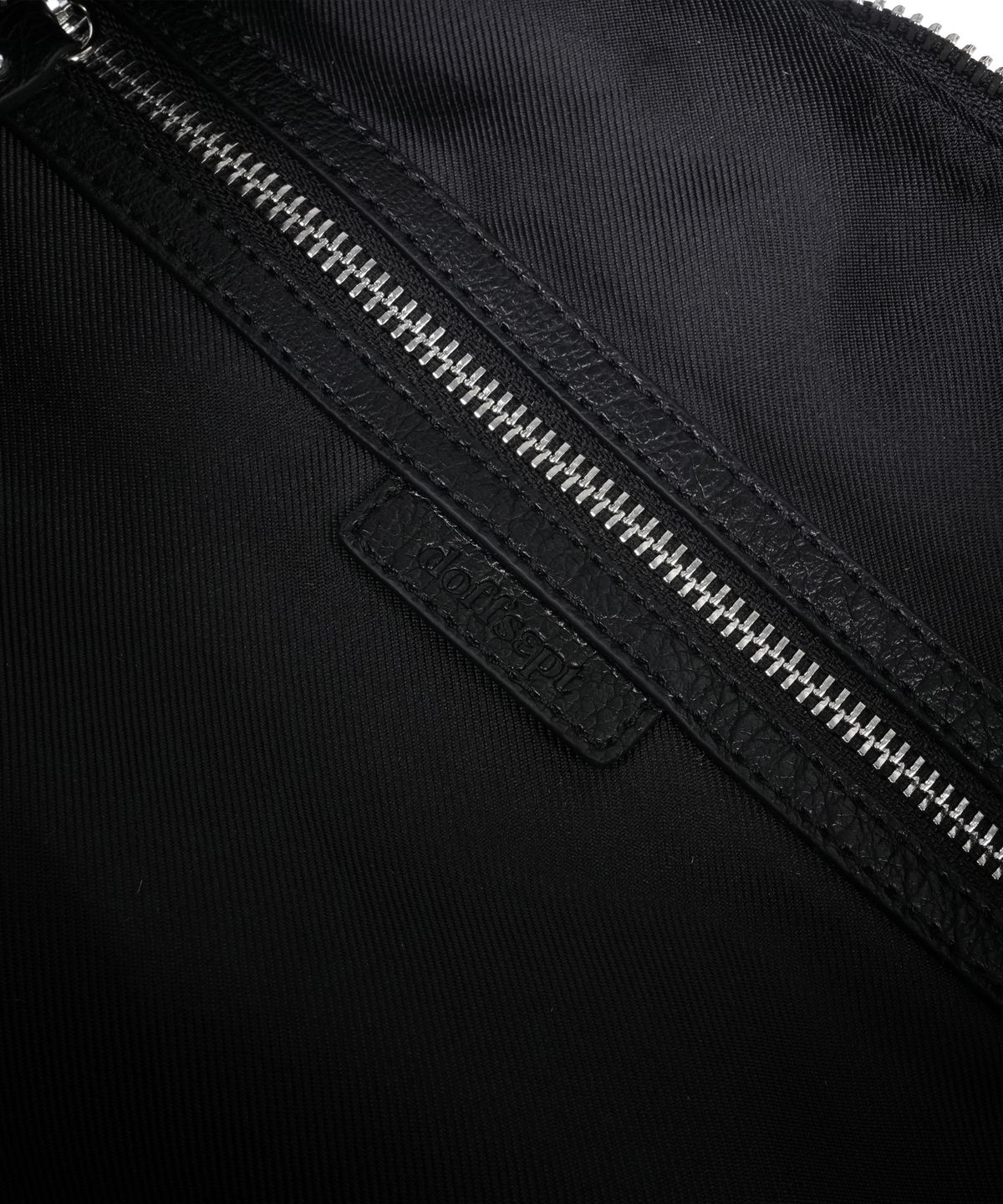 도프셉(DOFFSEPT) Loa Bag in Black