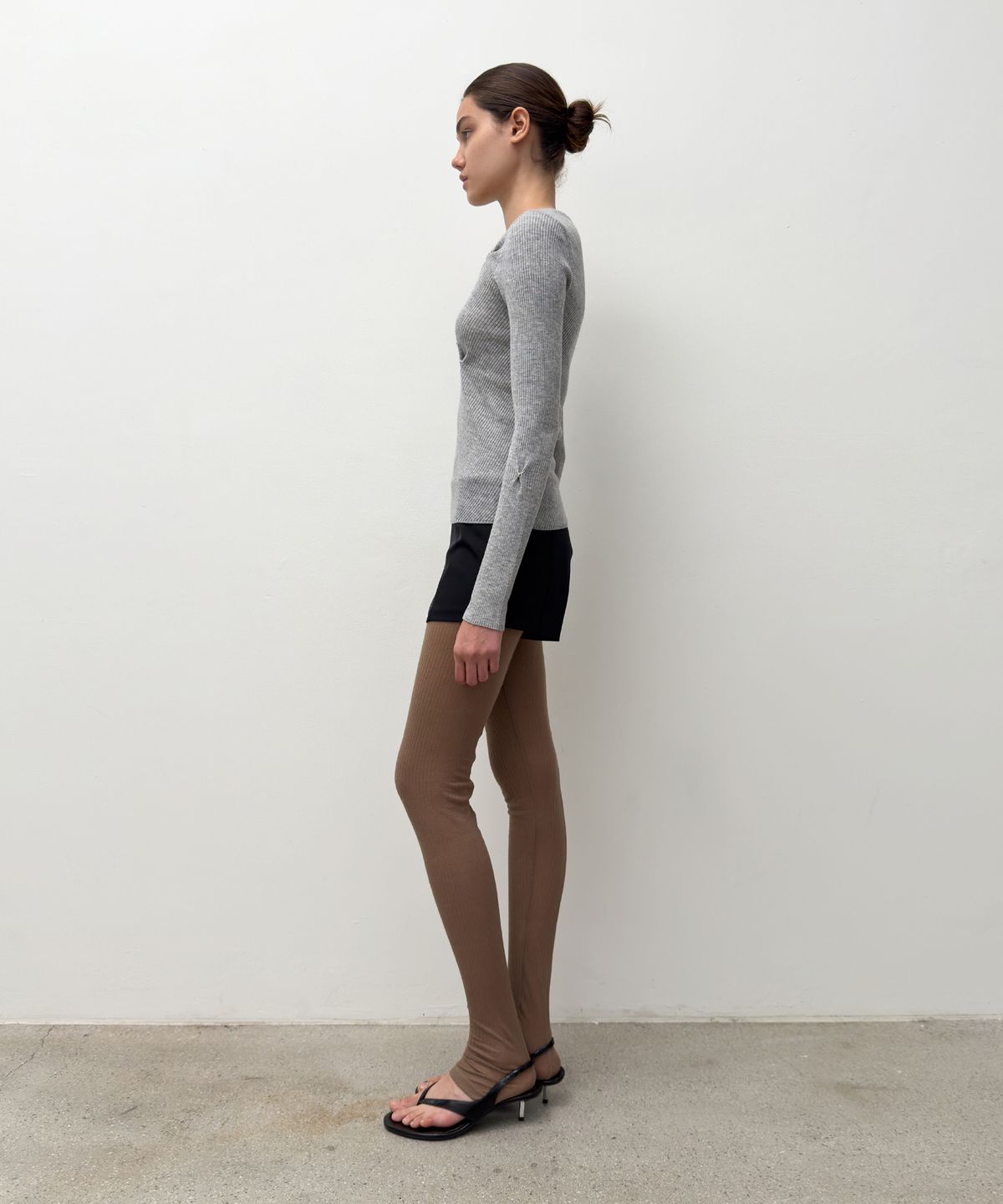 다이애그널(DIAGONAL) SLIM RIBBED SNAP KNIT (grey)