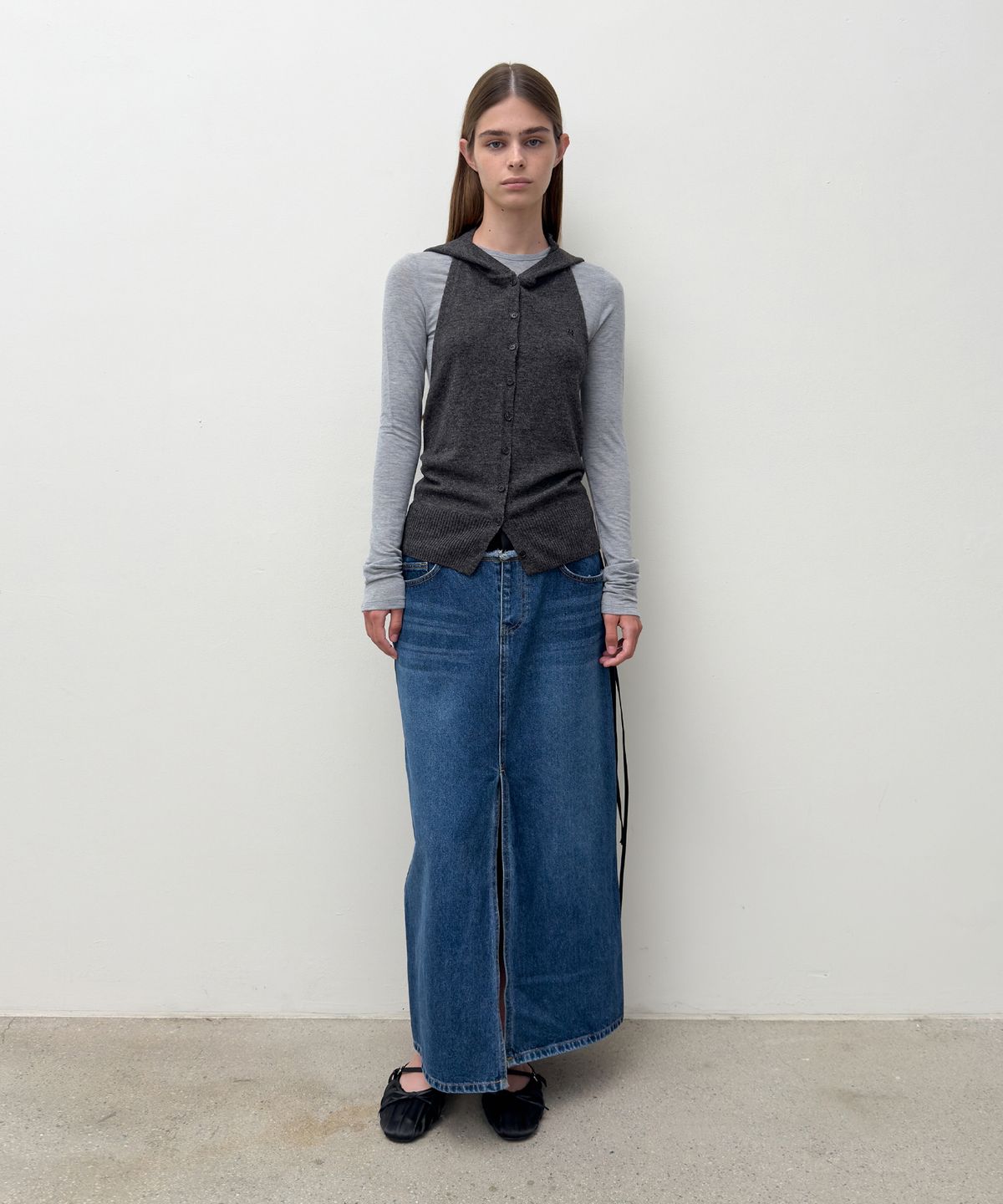 다이애그널(DIAGONAL) HALTER HOODIE KNIT VEST (dark grey)
