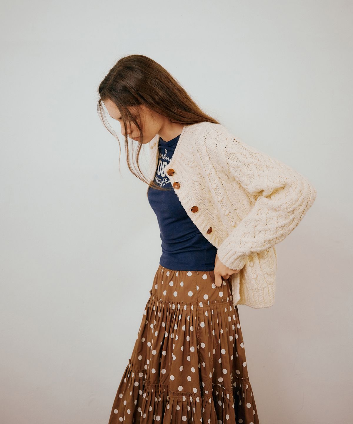 그린버터(GREENBUTTER) Polka Dot Pleats Skirt (Brown)