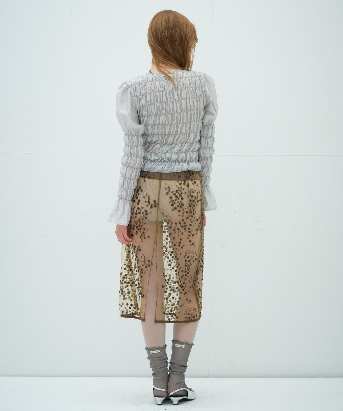 오버듀플레어(OVERDUEFLAIR) FLOWER SEQUIN SKIRT_OLIVE KHAKI