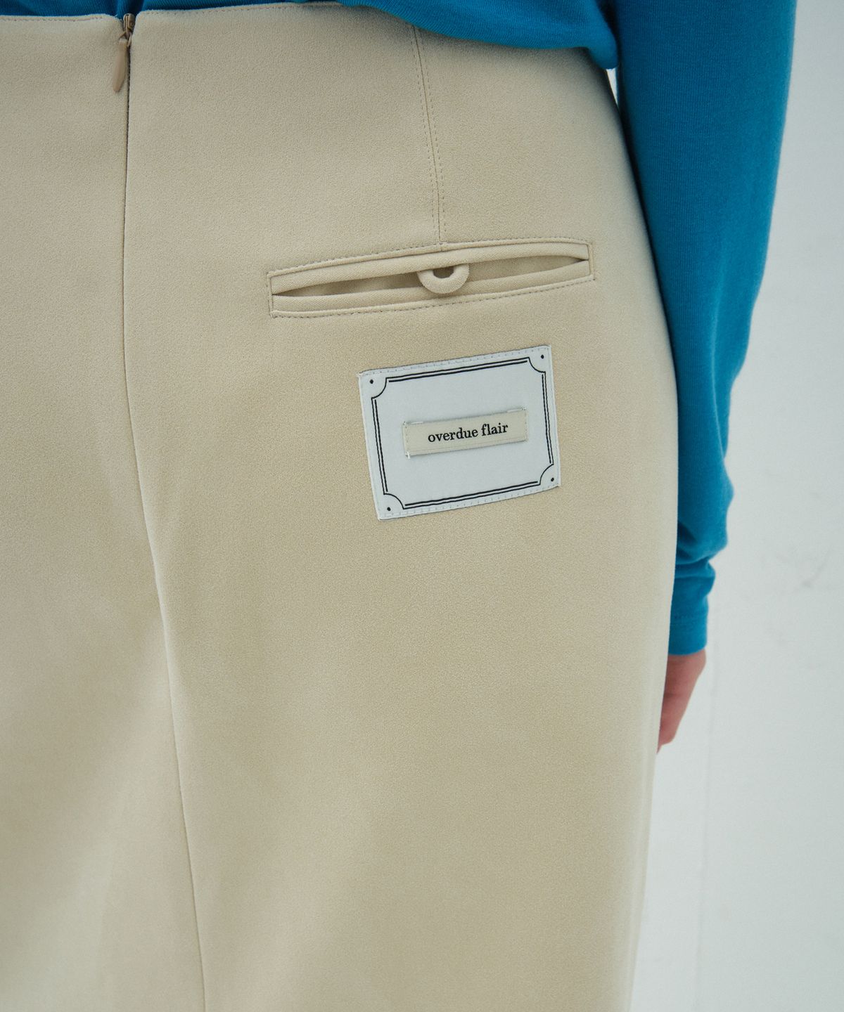오버듀플레어(OVERDUEFLAIR) SUEDE LONG SKIRT_LIGHT BEIGE
