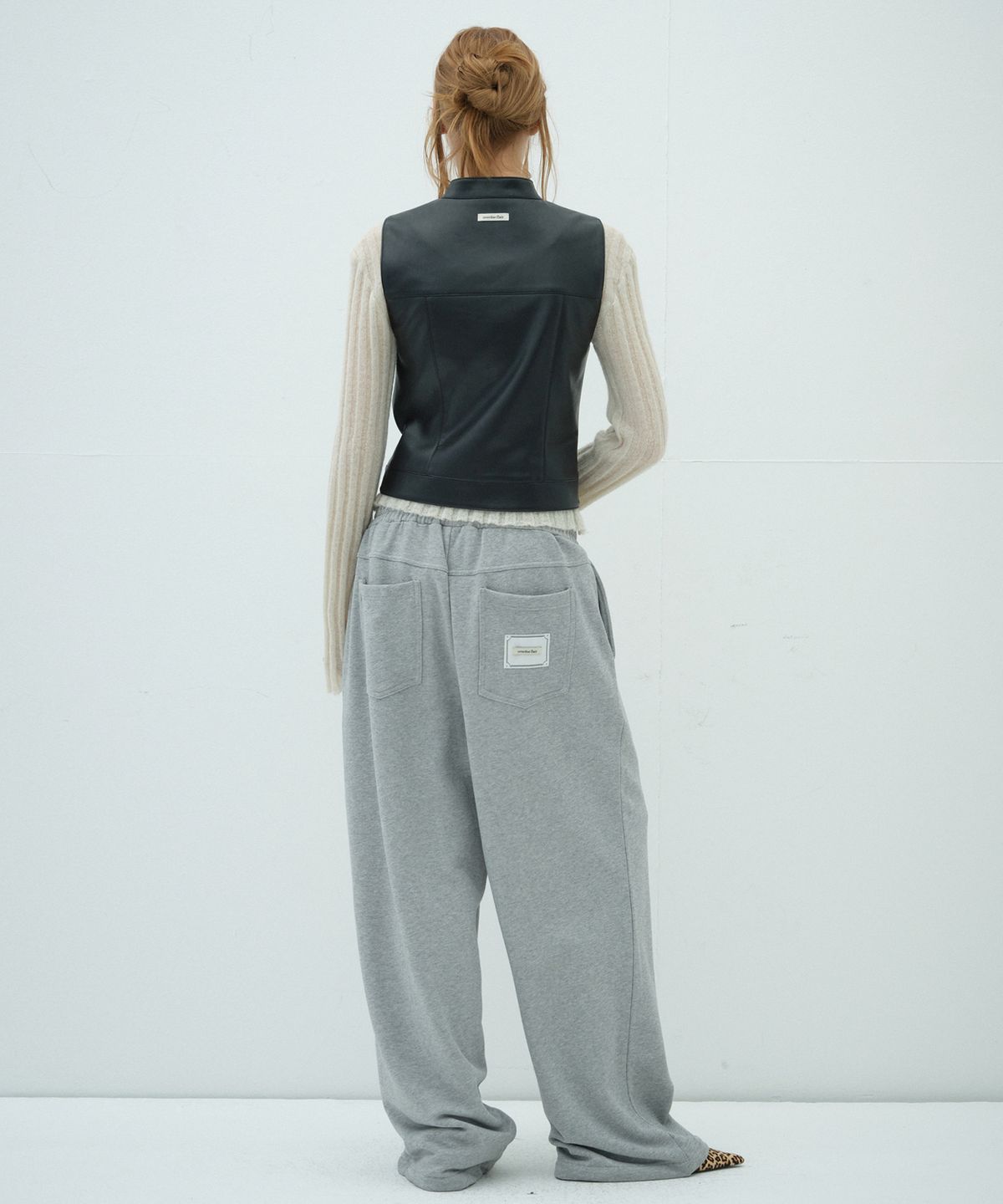 오버듀플레어(OVERDUEFLAIR) TWO-WAY WIDE SWEAT PANTS_MELANGE GREY