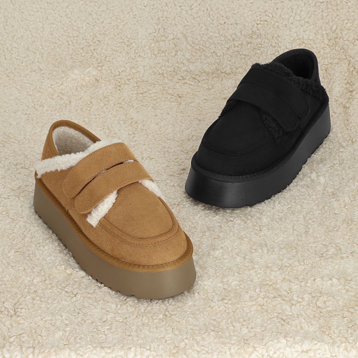엘칸토(ELCANTO) 마쯔 여성 트리빙 투 밴드 플랫폼 방한화 4.5cm LCWC71M54V