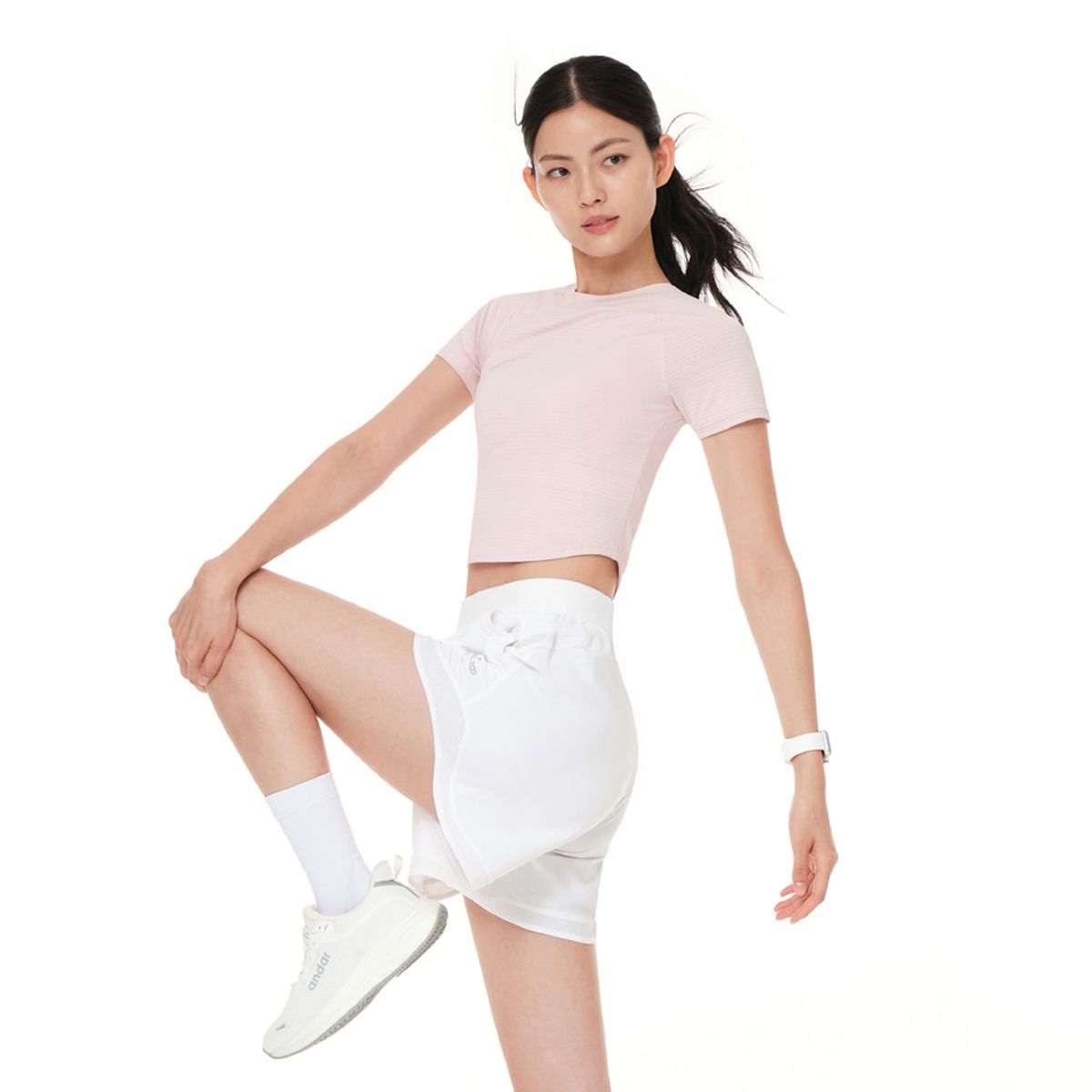 안다르(ANDAR) 페더리모션 숏슬리브 크롭티