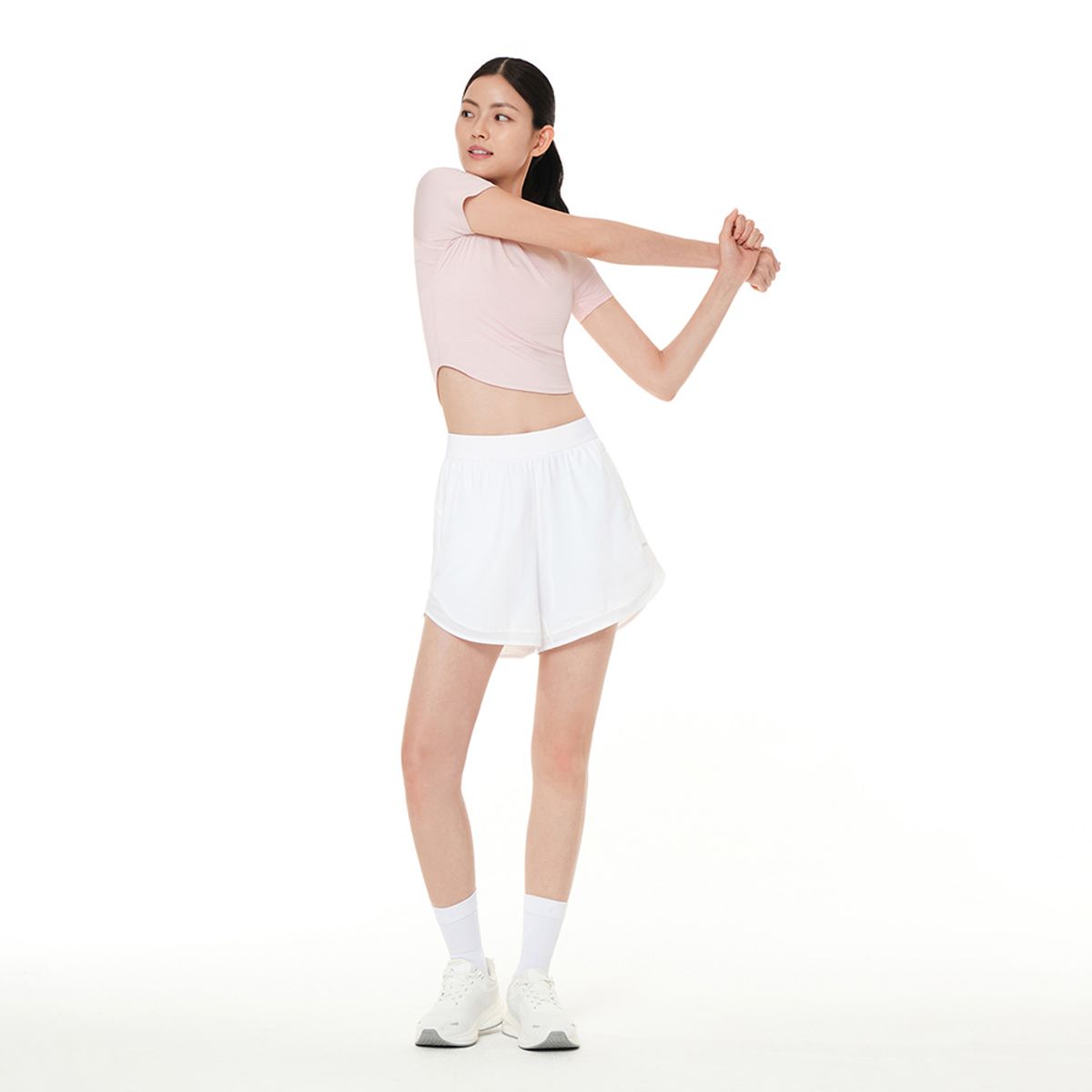안다르(ANDAR) 페더리모션 숏슬리브 크롭티