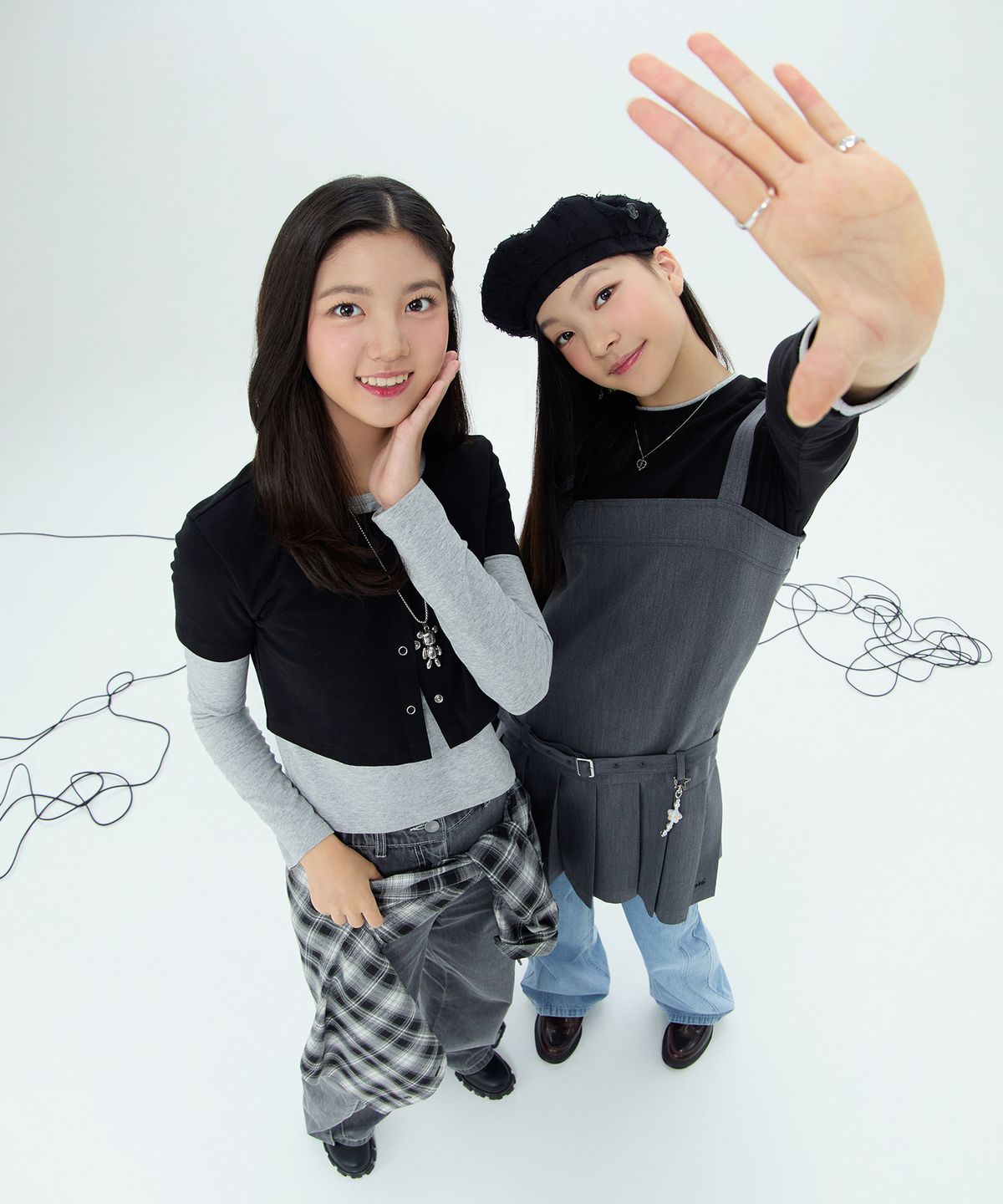 아이엠아이(IAMI) KL62871 주니어 스트랩 플리츠 원피스
