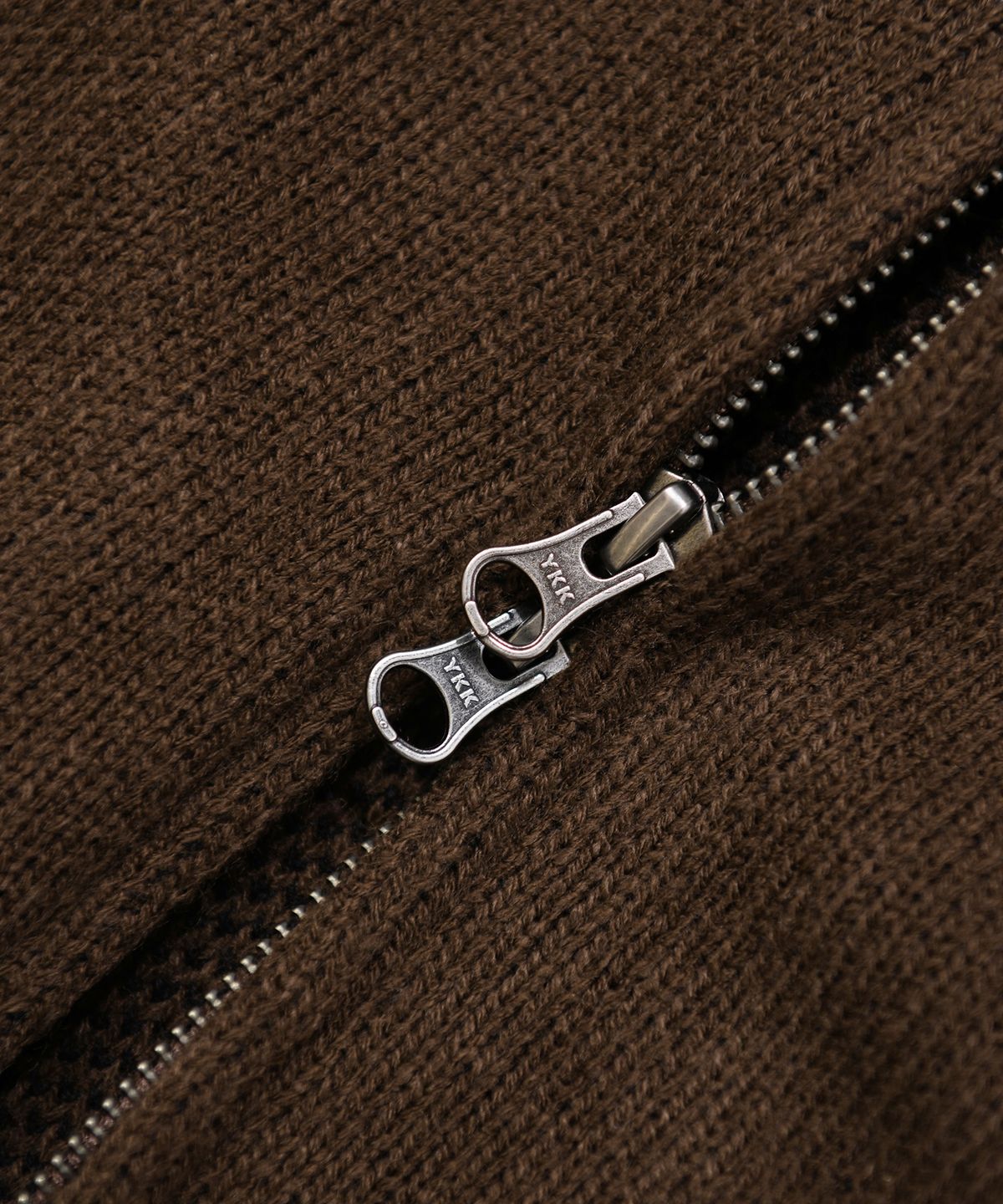 핍스 모터사이클(PHYPS MOTORCYCLE) Big Logo Knit Zip-up Brown