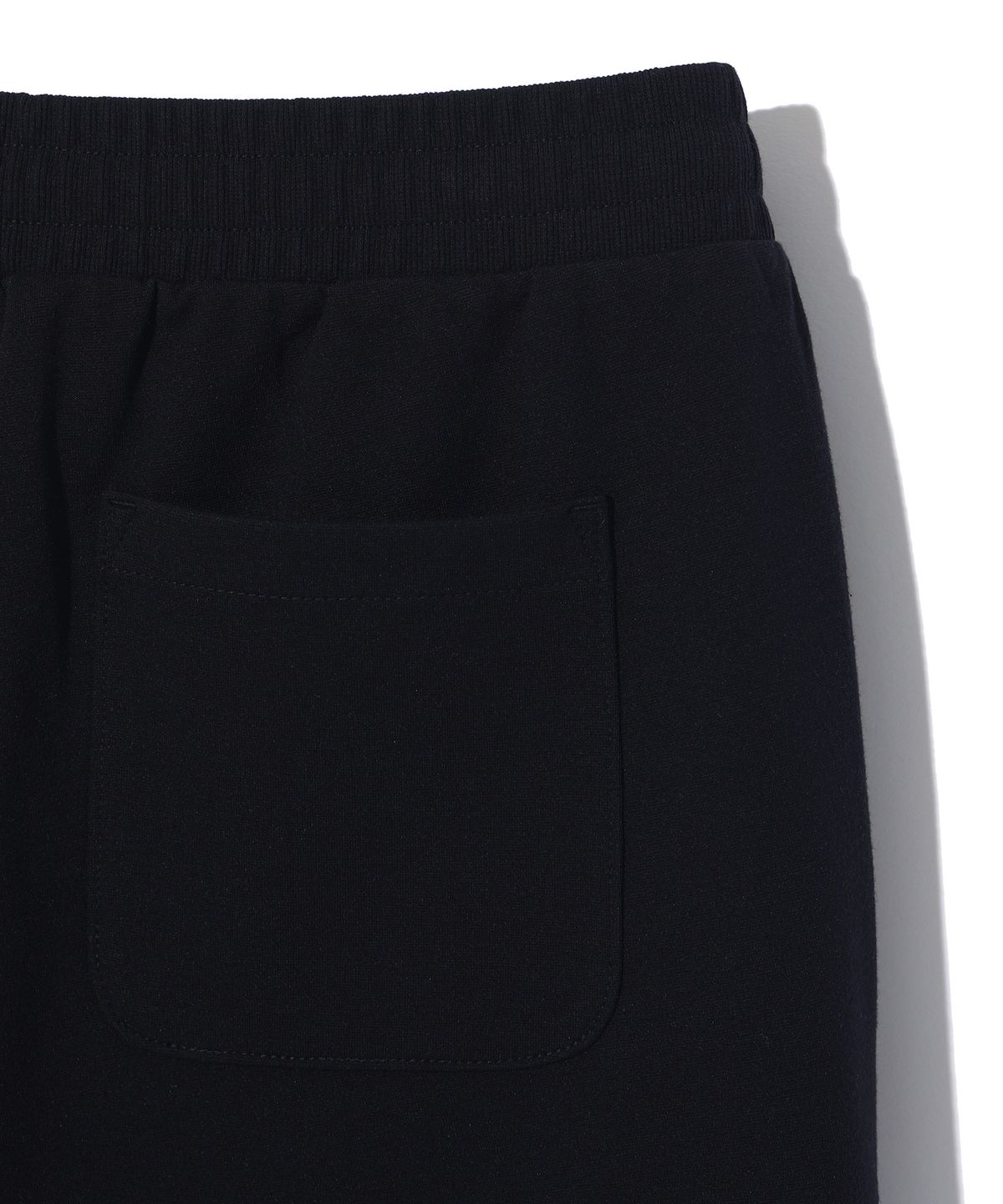 레이피커스(RAYFIKERS) 원턱 와이드 스웨트 팬츠 MQ6PU178_BLACK