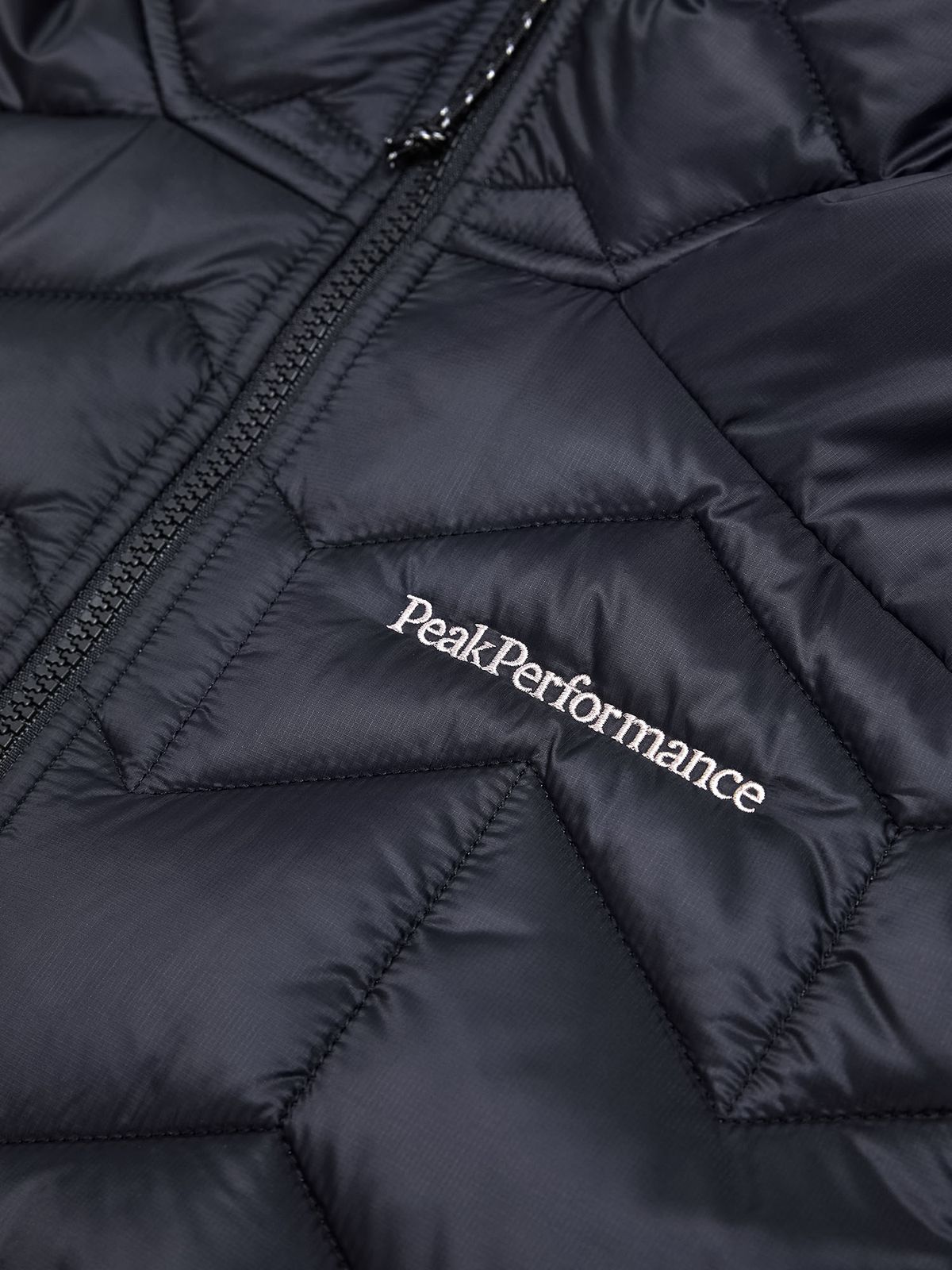 피크퍼포먼스(PEAKPERFORMANCE) 엘레베이트 라이너 하이브리드 후드 자켓 M