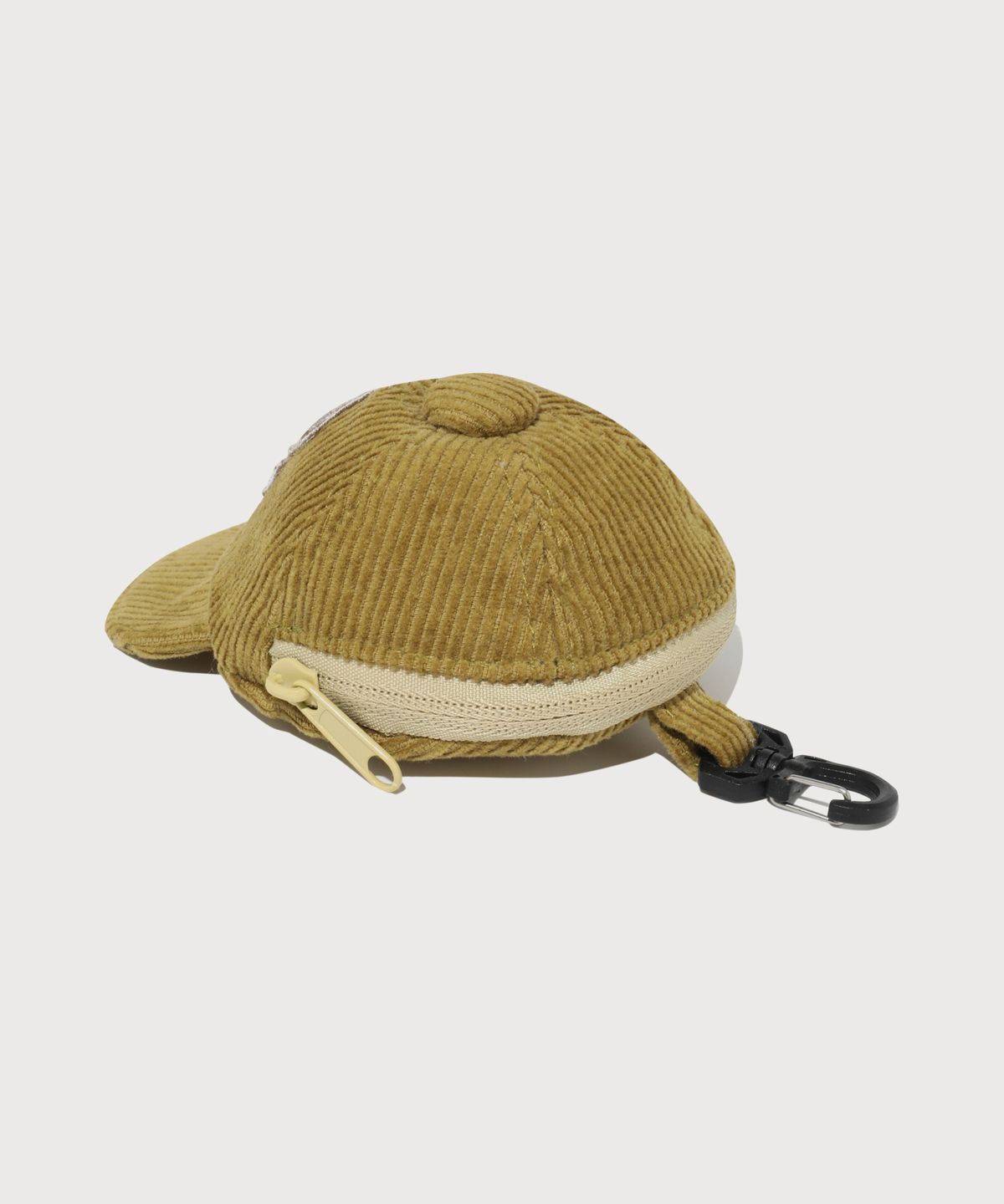 커버낫(COVERNAT) 코듀로이 C로고 모자 파우치 Olive