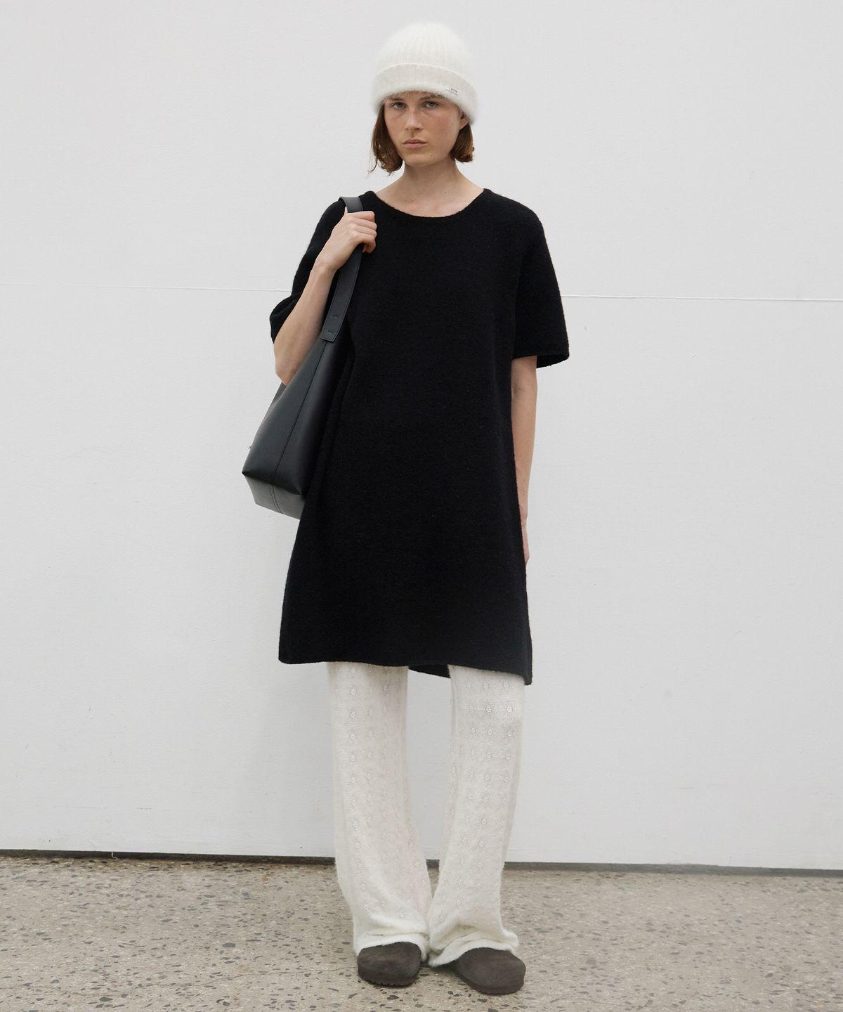 르바(LEVAR) Wool Knit Mini Dress - Black