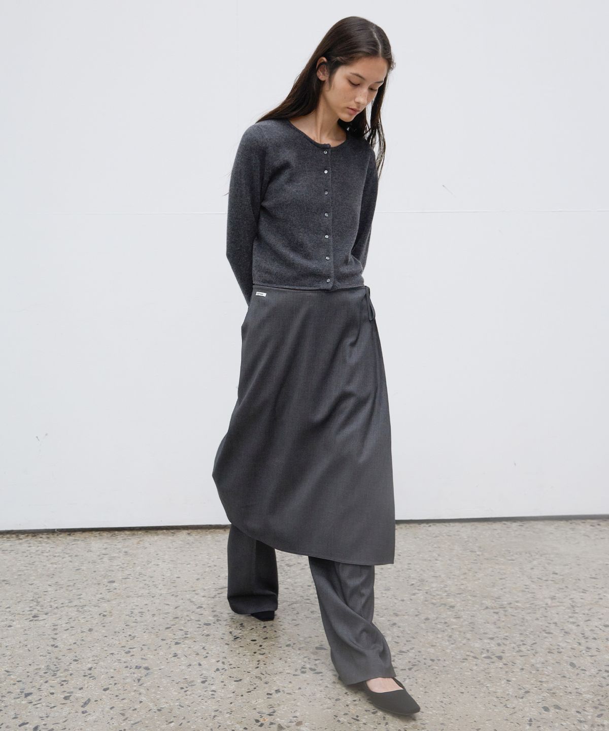 르바(LEVAR) Whenever Layered Skirt - Charcoal