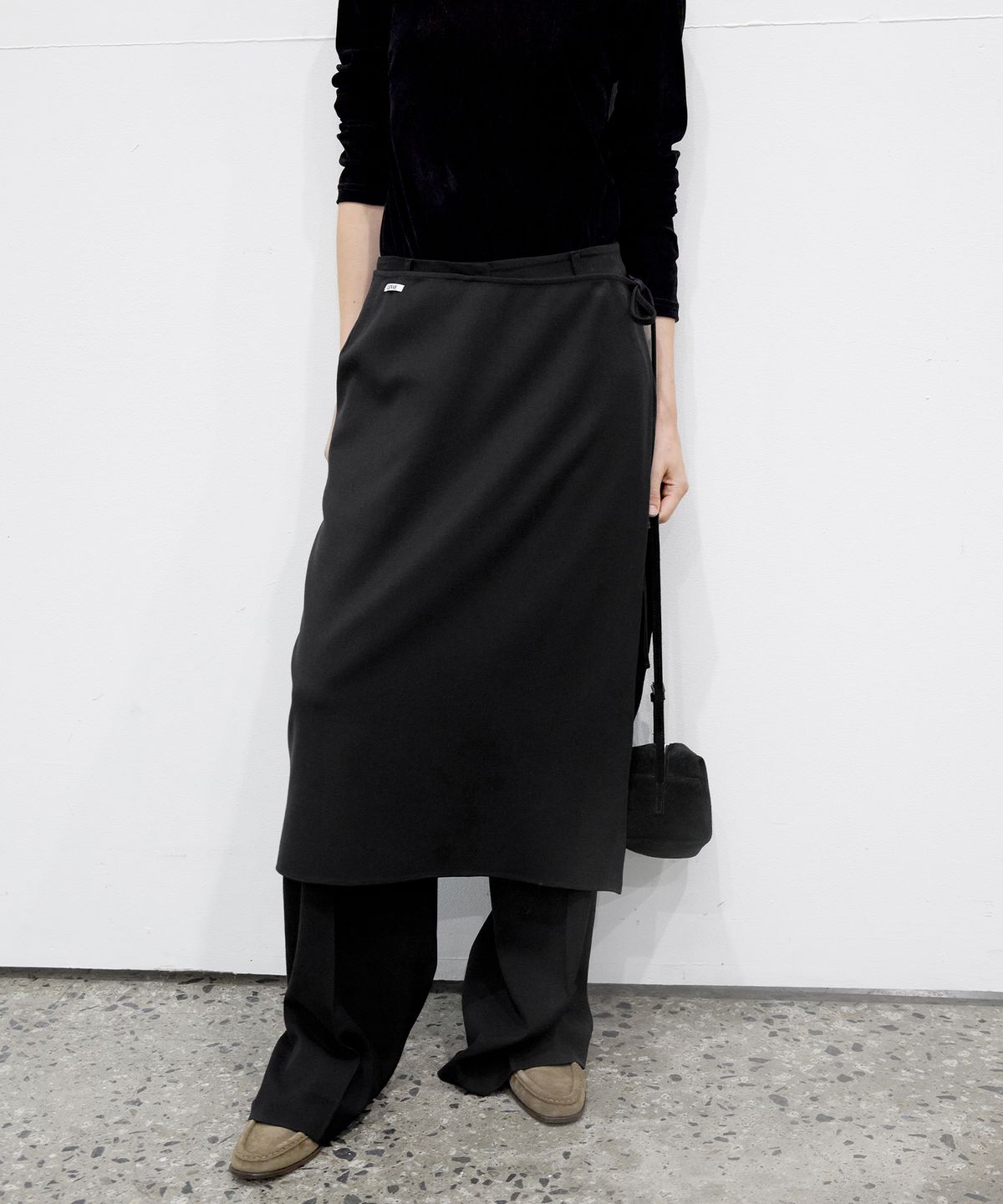 르바(LEVAR) Whenever Wide Slacks - Black